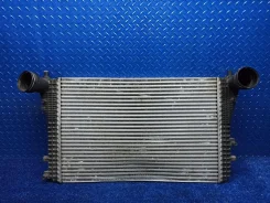 �������� ����������� Volkswagen Tiguan 3C0145805P 3C0145805P ����