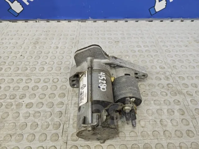 ������� Renault Arkana 233003475R 233003475R ����