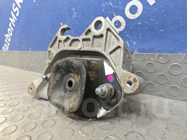 ����� ��������� Renault Captur 112532302R 112532302R ����