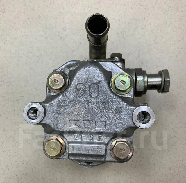 ����� ��� WV Golf 4 KYB 90 ����
