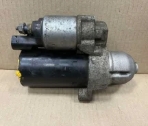 ������� AUDI A4/A6/A8 2.4-3.2 FSI 06E911023C ����