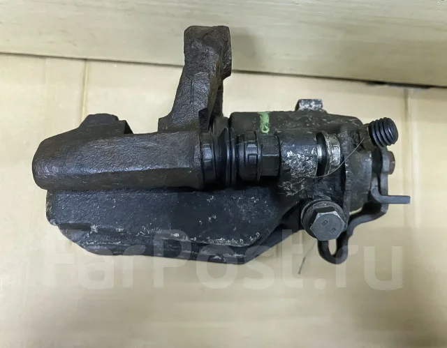 ������� ������ ����� Golf 4 1J0615423B ����