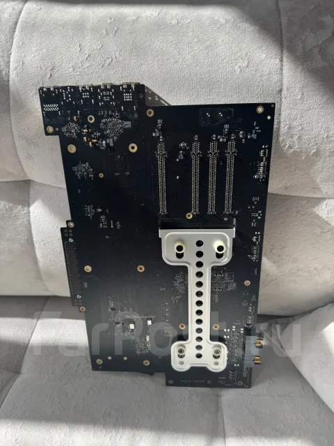 LGA1366 ����