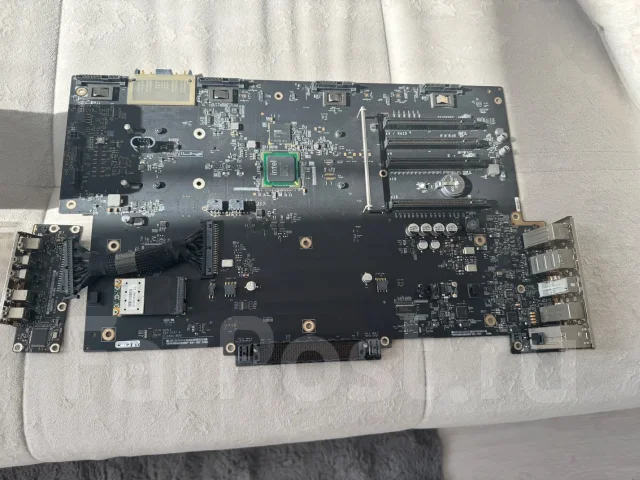 LGA1366 ����