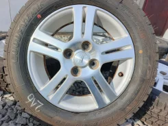 Daihatsu. 5.0x14", 4x100, ET50 ����