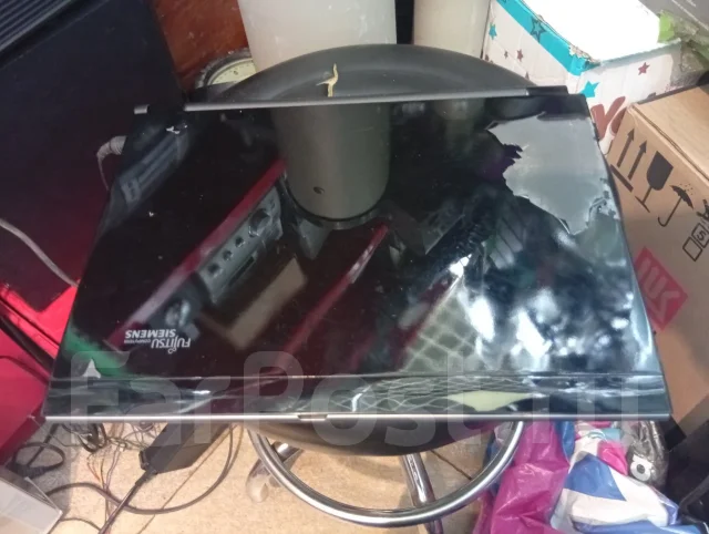 Fujitsu Siemens LifeBook. 13", ��� 1024 ��, WiFi: 1, Bluetooth: 1, ����������� �� 2��. ����