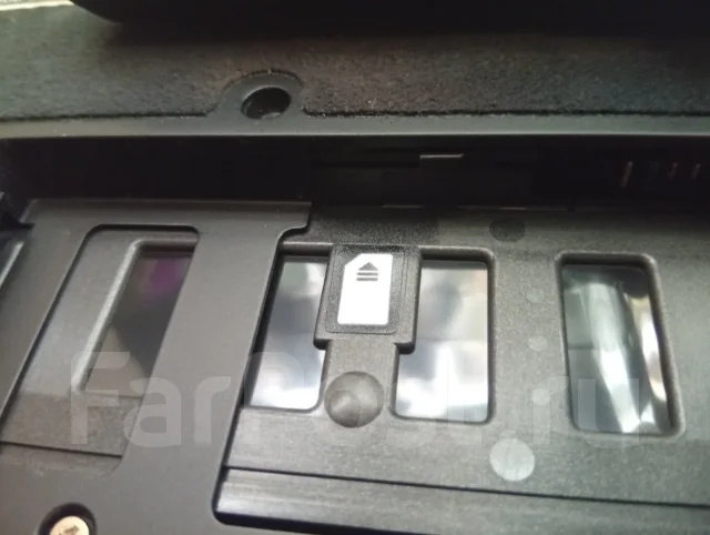 Fujitsu Siemens LifeBook. 13", ��� 1024 ��, WiFi: 1, Bluetooth: 1, ����������� �� 2��. ����
