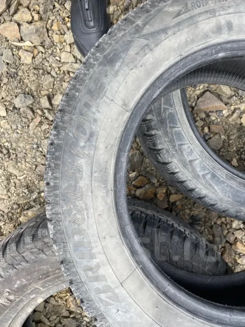 Bridgestone Blizzak Spike-02. ������, ����������, �/�, ����� 30 % ����