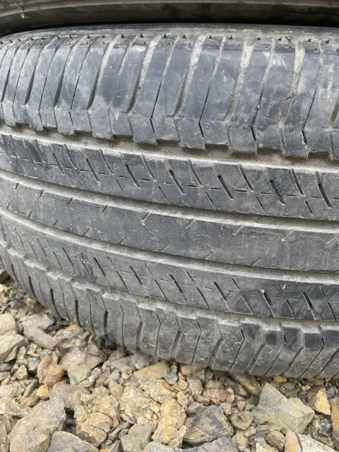 Bridgestone Dueler H/L 400. ������, �/�, ����� 50 % ����