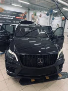 Mercedes-Benz GL-Class ����