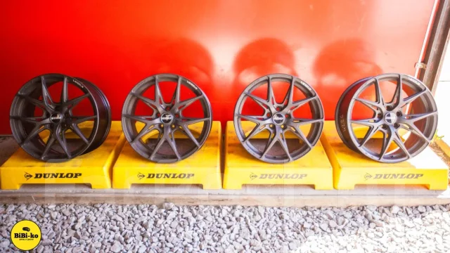RAYS Versus VV21S. 8.0x19", 5x114.3, ET38, �� 73,3���. ����