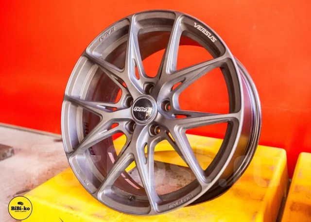 RAYS Versus VV21S. 8.0x19", 5x114.3, ET38, �� 73,3���. ����