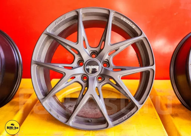 RAYS Versus VV21S. 8.0x19", 5x114.3, ET38, �� 73,3���. ����