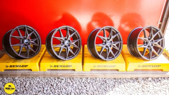 RAYS Versus VV21S. 8.0x19", 5x114.3, ET38, �� 73,3���. ����