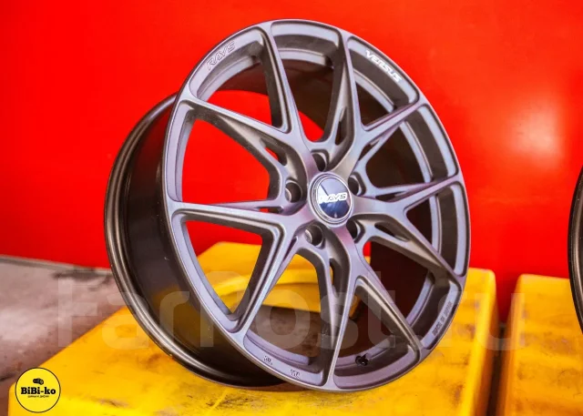 RAYS Versus VV21S. 8.0x19", 5x114.3, ET38, �� 73,3���. ����