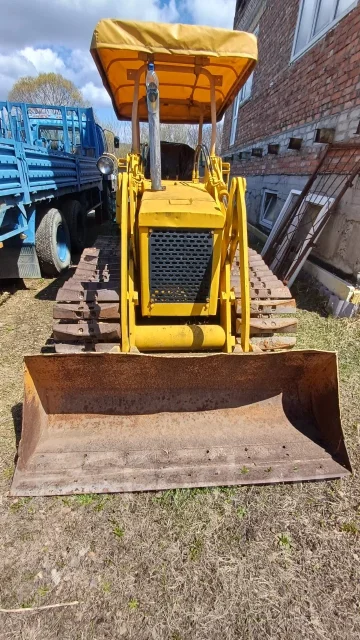 Komatsu ����