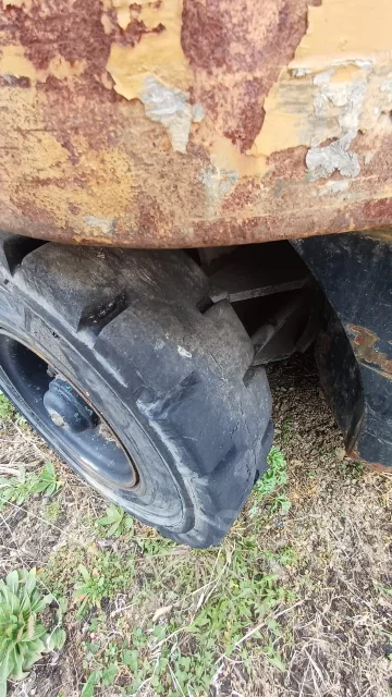 Komatsu ����