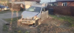 Suzuki Liana ����