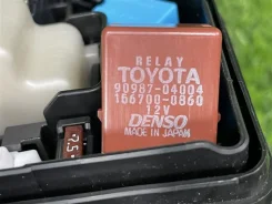���� Toyota Sienta 2015 9098704004 NSP170 2NR-FKE 9098704004 ����