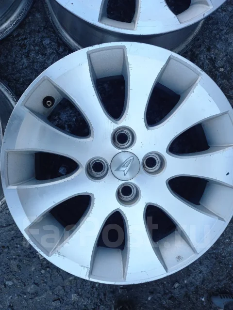 Daihatsu. 6.0x15", 4x100, ET40, �� 54,1���. ����