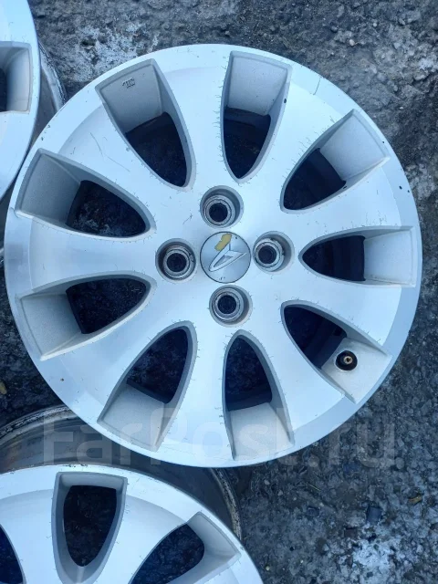 Daihatsu. 6.0x15", 4x100, ET40, �� 54,1���. ����