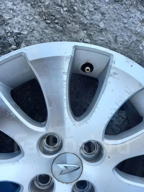 Daihatsu. 6.0x15", 4x100, ET40, �� 54,1���. ����