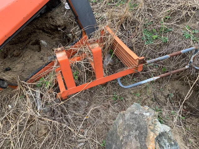 Hitachi LX70 ����
