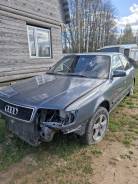 Audi 100 ����