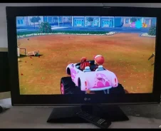 LG 32CS460. LCD (��) ����