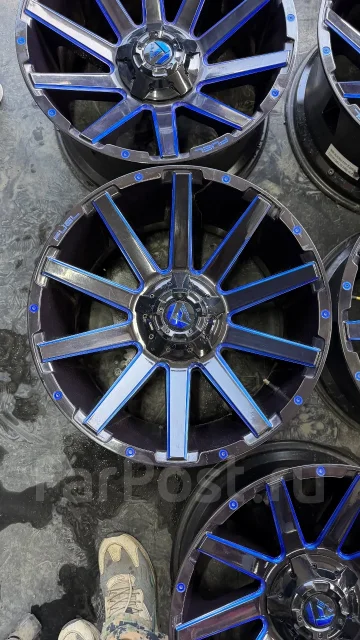Fuel Off-Road. 10.0x20", 5x114.3, 5x127, ET18 ����