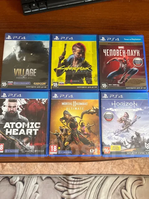 Sony PlayStation 4 Pro ����