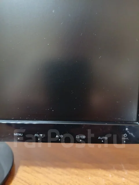Samsung. 24", ���������� �� (LCD, LED, QLED) ����