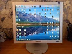 Samsung. 17", ���������� �� (LCD, LED, QLED) ����
