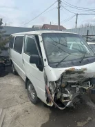 Mazda Bongo. F8 ����