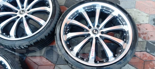 BADX Loxarny EX Byron Stinger. 8.0x20", 5x114.3, ET45 ����
