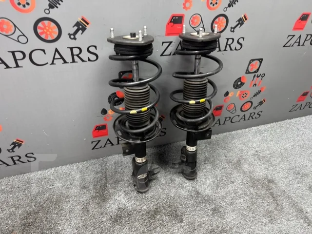 ������������ Mazda 3 B45A34900 BM, �������� B45A34900 ����