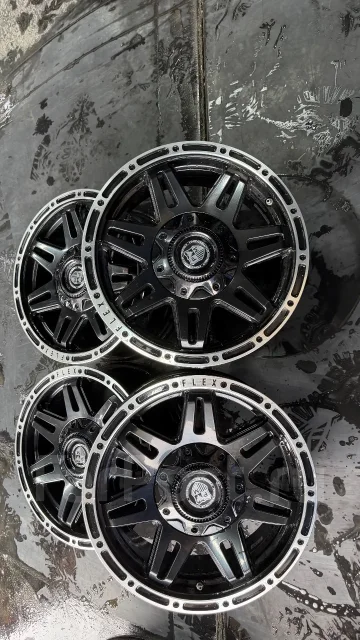 Performance Wheels. 6.5x16", 6x139.7, ET38 ����