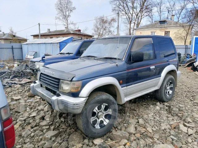 Mitsubishi Pajero. V21, 4G64 ����