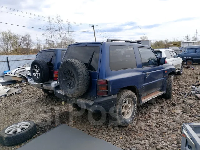 Mitsubishi Pajero. V21, 4G64 ����