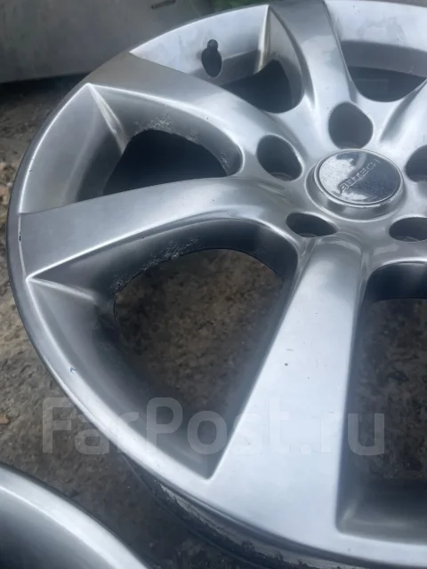 Autec. 7.0x17", 5x114.3, ET45 ����
