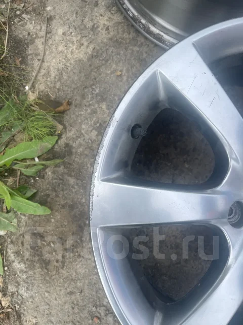 Autec. 7.0x17", 5x114.3, ET45 ����