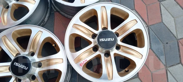 Isuzu. 7.0x16", 6x139.7, ET38, �� 100,1���. ����