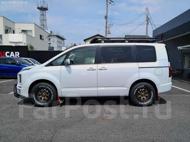 Mitsubishi Delica D:5. �������, 4wd, 2.3 (145��.�.), ������, �/�. ��� ����� �� ������������ ����