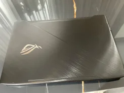 Asus ROG. 15.4", 2,3����, ��� 8 ��, ���� 1 003���, WiFi: 1, Bluetooth: 1, ����������� �� 5��. ����