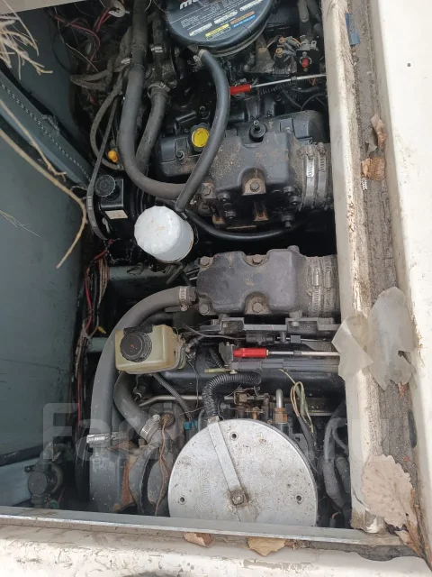 Searay. 1997 ���, ����� 10��., ��������� ������������, 400��.�., ������ ����