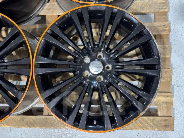 Chrysler. 8.0x20", 5x115, ET24, �� 71,5���. ����