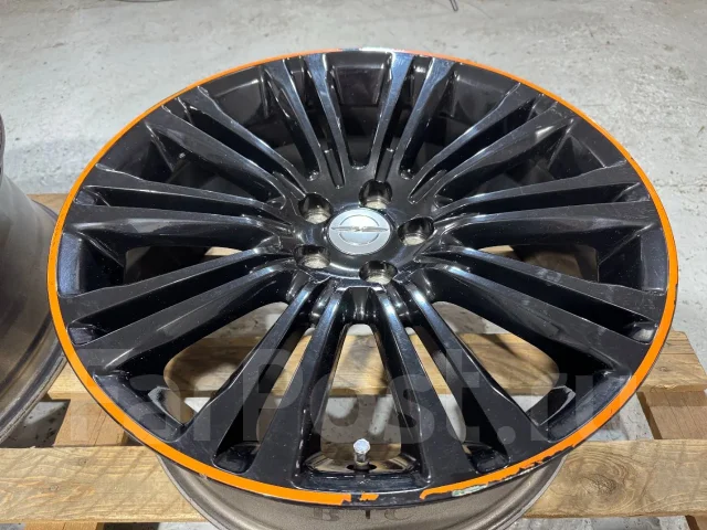 Chrysler. 8.0x20", 5x115, ET24, �� 71,5���. ����