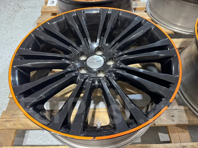 Chrysler. 8.0x20", 5x115, ET24, �� 71,5���. ����