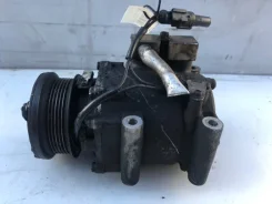 ���������� ������������ FORD Focus 1 1998 - 2004 1779107 ����� ������� 1.8 I 1779107 ����
