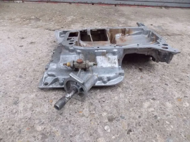 ������ Audi 100 1993 078103603A 078103603A ����